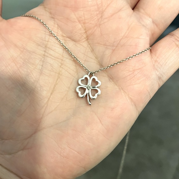 Sterling silver Heart clover necklace - Picture 1 of 1